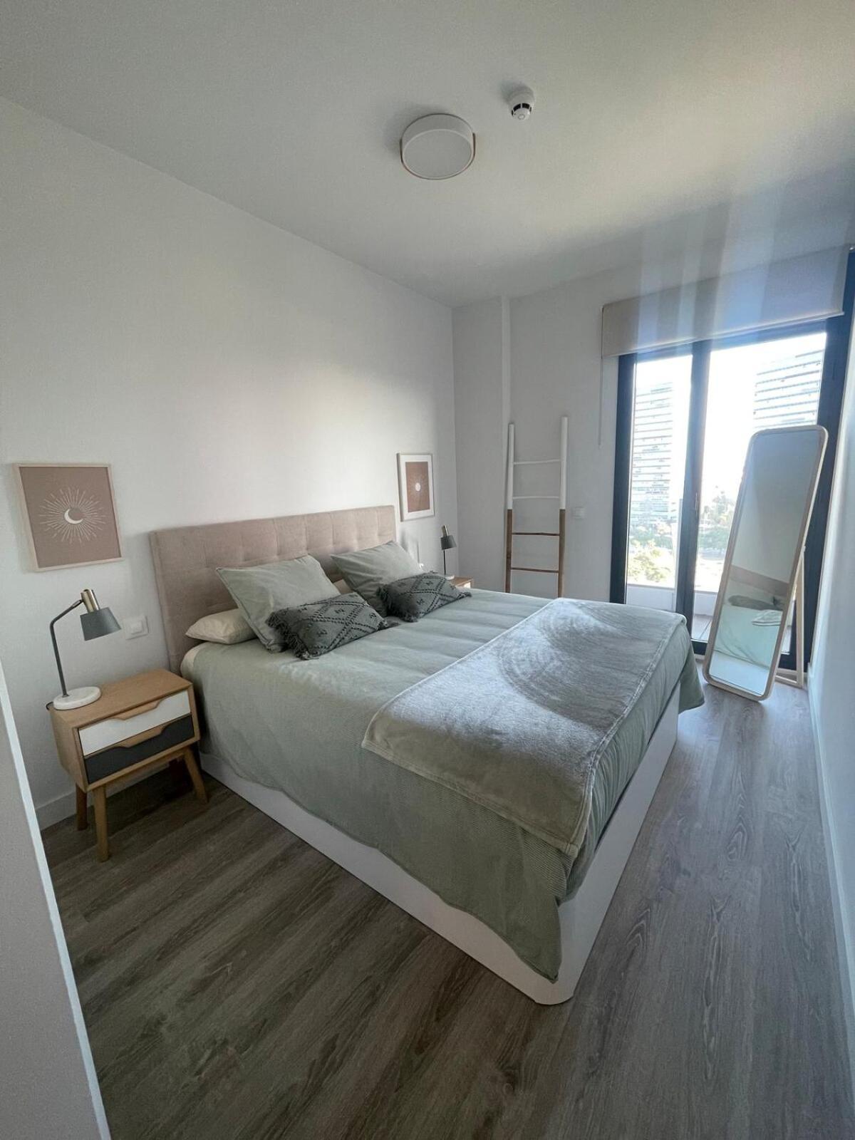 Apartamento Piso Luminoso En Hospitalet De Llobregat Barcelona