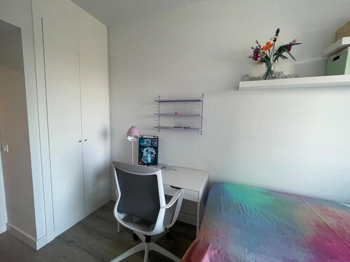 Apartment Piso Luminoso En Hospitalet De Llobregat