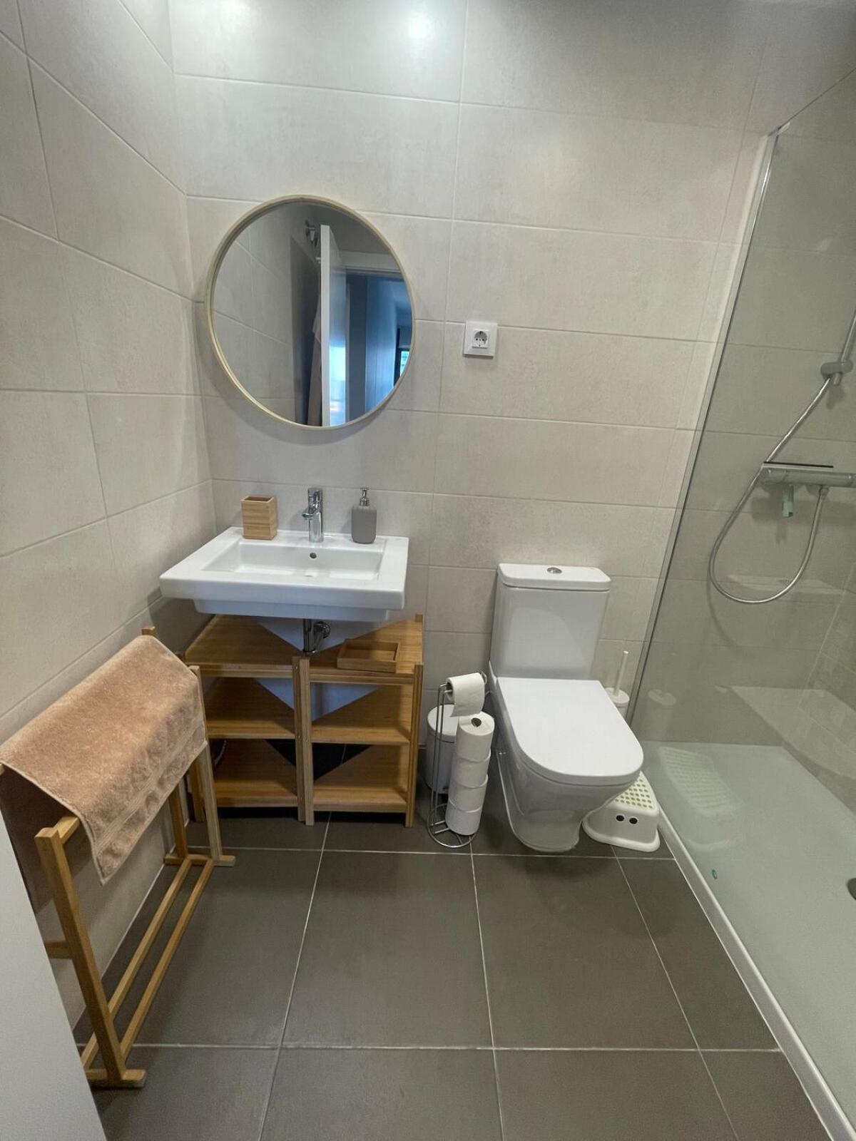 Apartment Piso Luminoso En Hospitalet De Llobregat